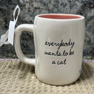 NWT Rae Dunn x Disney Everybody wants to be a cat Mug